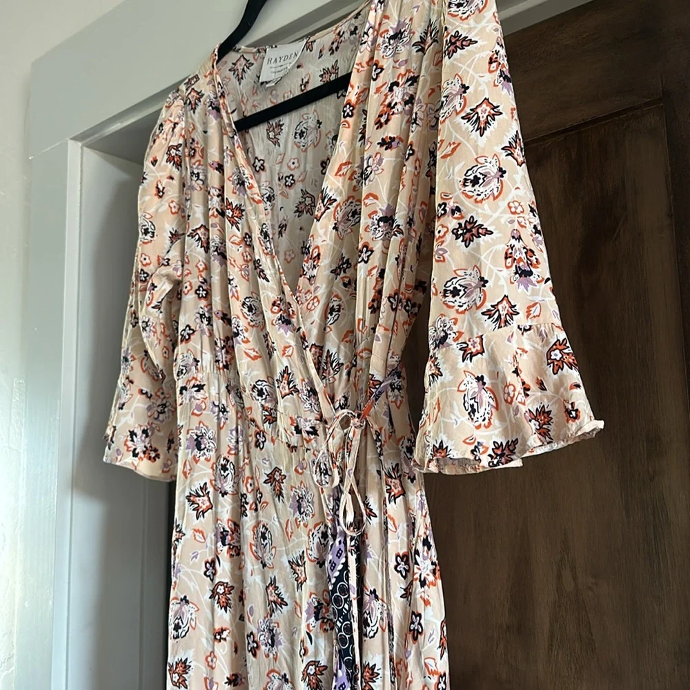 Hayden Floral Wrap Dress with ruffles! - Picture 11 of 16